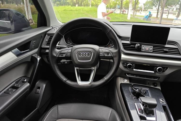 Used Audi Q5L 2020 40 TFSI Prestige Fashion Edition Steering Wheel