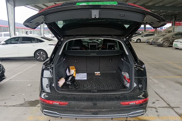 Used Audi Q5L 2020 Updated 40 TFSI Prestige Fashion Edition Trunk