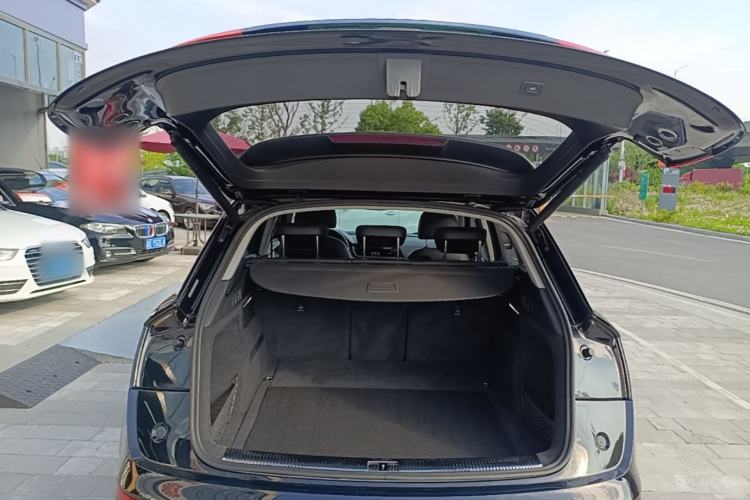 Used Audi Q5L 2020 40 TFSI Prestige Edition Trunk