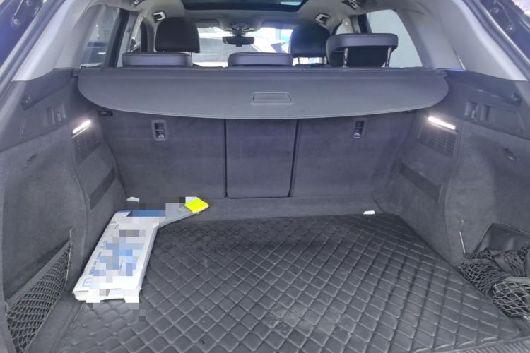 Used Audi Q5L 2020 Updated 40 TFSI Prestige Fashion Edition Trunk