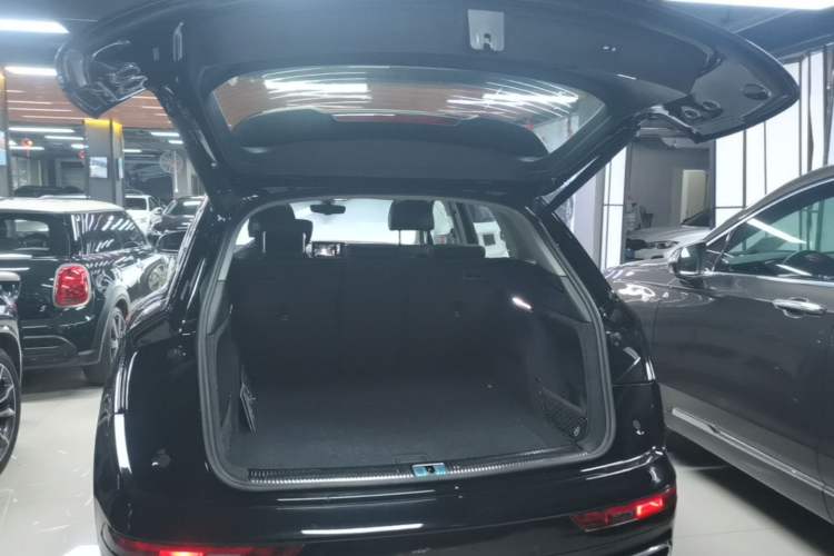 Used Audi Q5L 2020 40 TFSI Prestige Fashion Edition Trunk