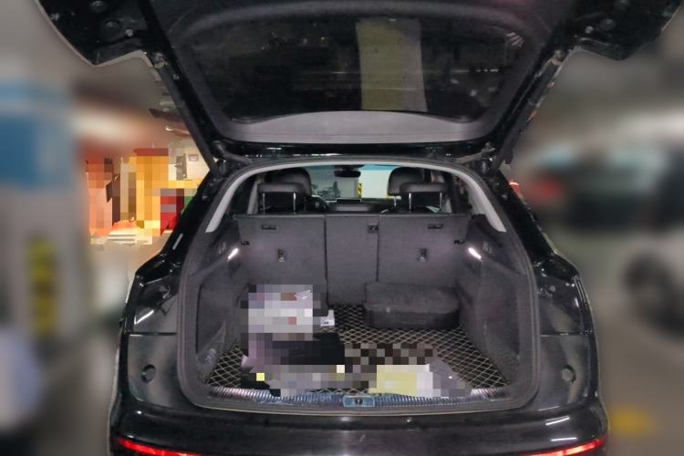 Used Audi Q5L 2020 45 TFSI Prestige Fashion Model Trunk