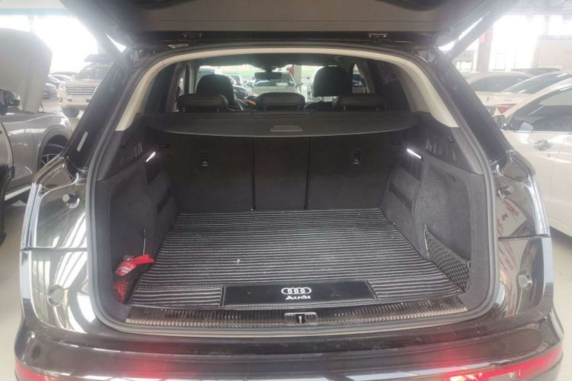 Used Audi Q5L 2020 Revised 40 TFSI Prestige Edition Trunk