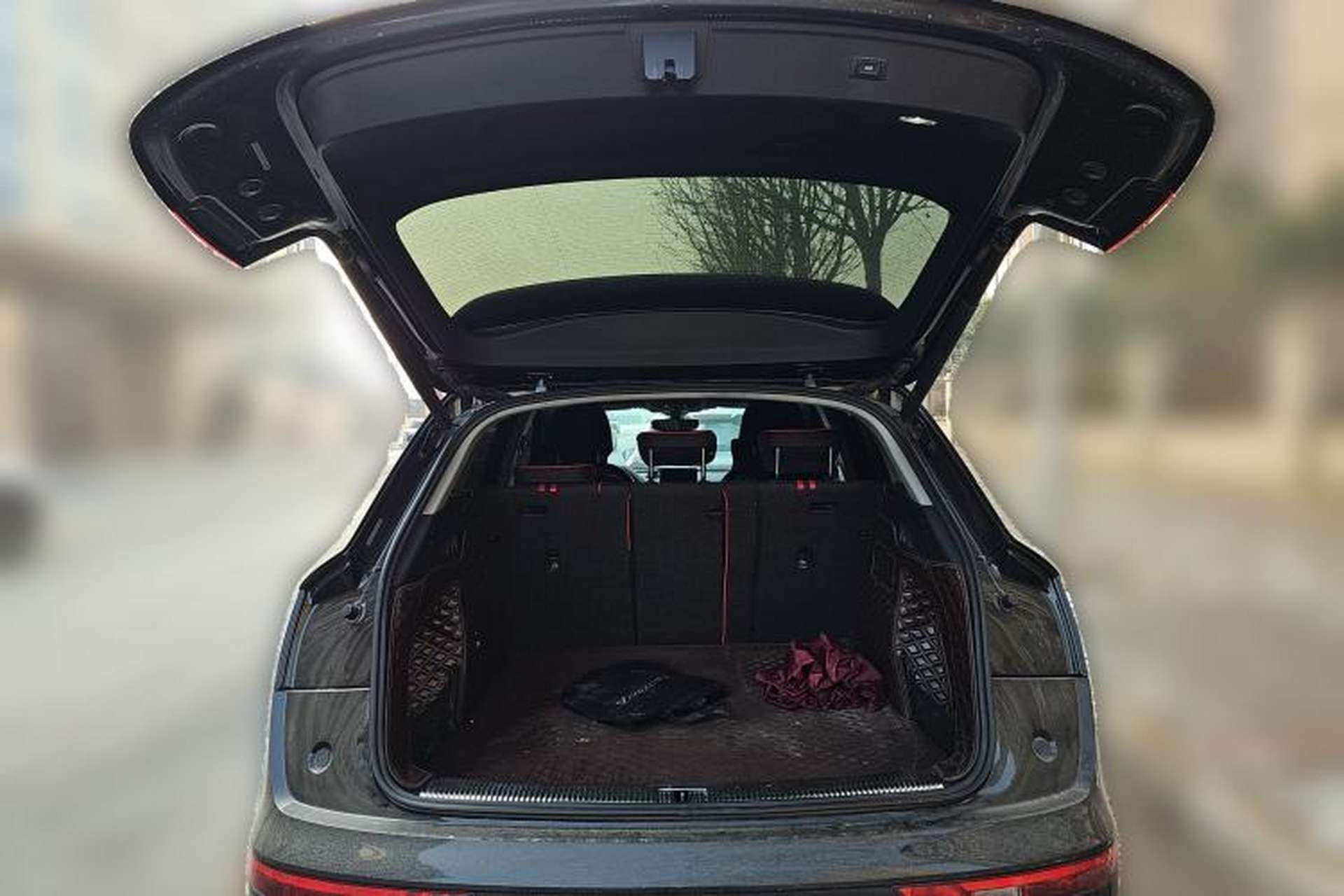 Used Audi Q5L 2020 Revised 40 TFSI Prestige Edition Trunk