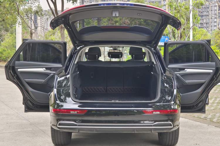 Used Audi Q5L 2020 40 TFSI Prestige Fashion Edition Trunk