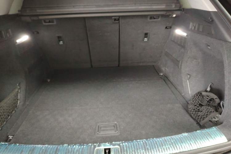 Used Audi Q5L 2020 40 TFSI Prestige Fashion Edition Trunk