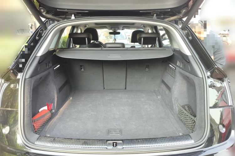 Used Audi Q5L 2020 Updated 40 TFSI Prestige Fashion Edition Trunk