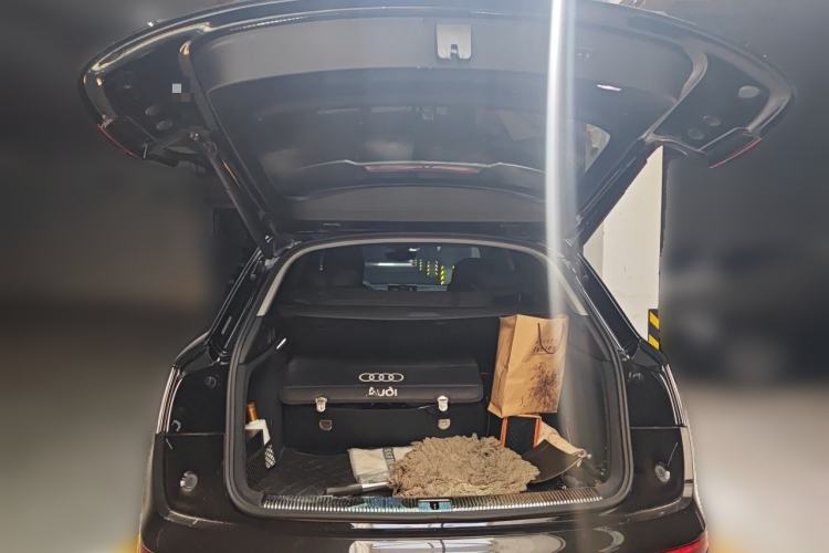 Used Audi Q5L 2020 45 TFSI Prestige Sport Edition Trunk
