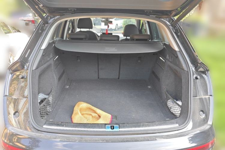 Used Audi Q5L 2020 45 TFSI Prestige Fashion Model Trunk