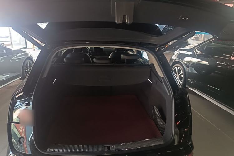 Used Audi Q5L 2020 Updated 40 TFSI Prestige Fashion Edition Trunk