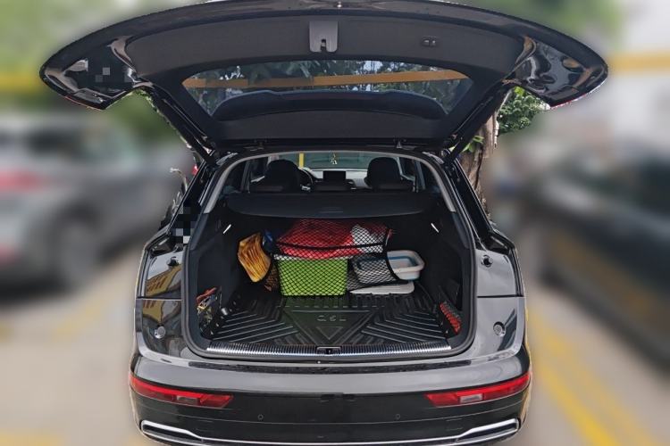 Used Audi Q5L 2020 45 TFSI Prestige Fashion Model Trunk