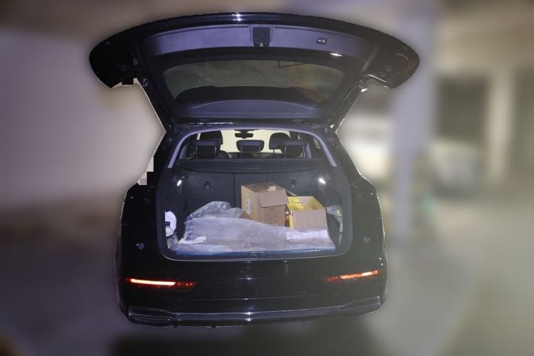Used Audi Q5L 2020 Updated 40 TFSI Prestige Fashion Edition Trunk