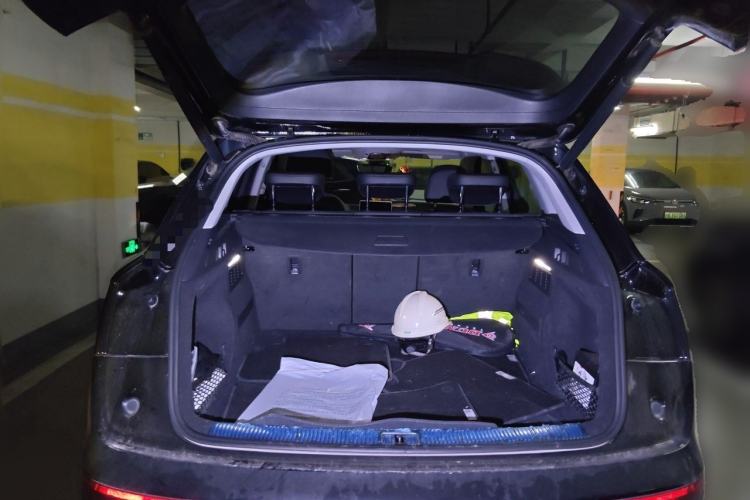 Used Audi Q5L 2020 40 TFSI Prestige Fashion Edition Trunk