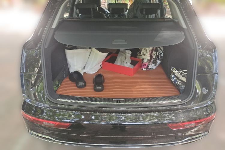 Used Audi Q5L 2020 Updated 40 TFSI Prestige Fashion Edition Trunk