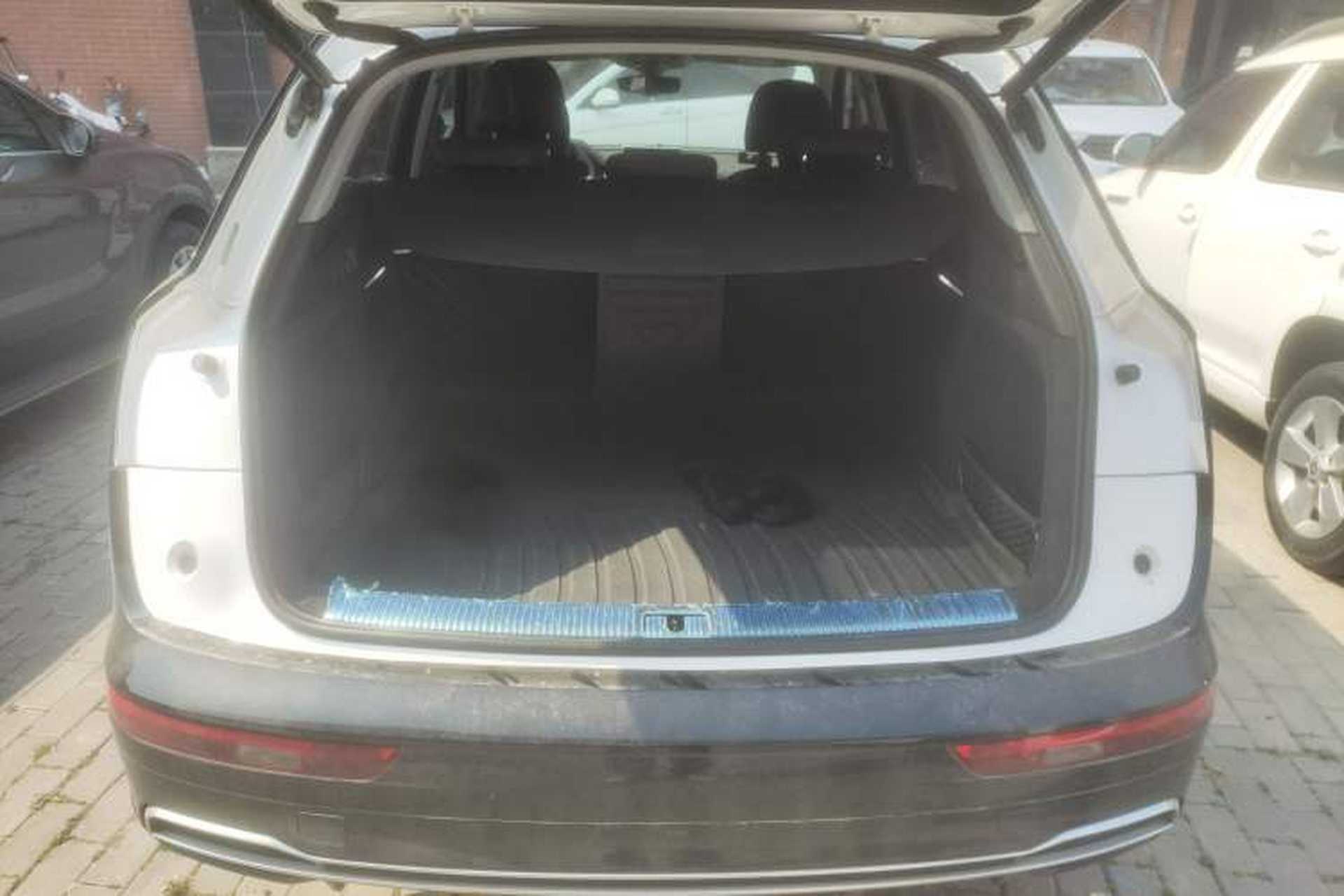 Used Audi Q5L 2020 Updated 40 TFSI Prestige Fashion Edition Trunk