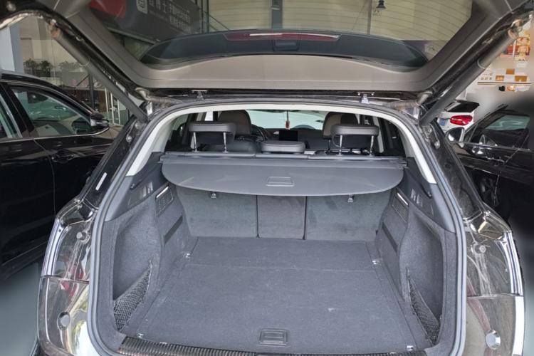 Used Audi Q5L 2020 40 TFSI Prestige Edition Trunk