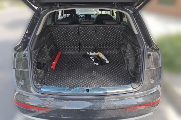 Used Audi Q5L 2020 40 TFSI Prestige Edition Trunk