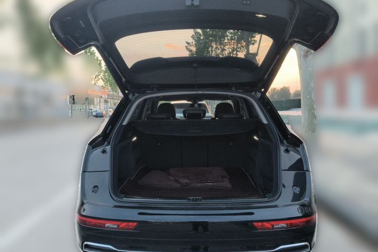 Used Audi Q5L 2020 45 TFSI Prestige Fashion Model Trunk