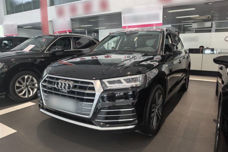 Used Audi Q5L 2020 45 TFSI Prestige Fashion Model Guazi used car, China used car export, Used car for sale, Used cars, Cheapest cars for sale