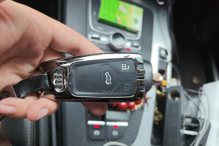 Used Audi Q5L 2020 40 TFSI Prestige Fashion Edition Vehicle Key