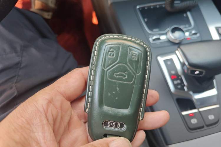 Used Audi Q5L 2020 40 TFSI Prestige Fashion Edition Vehicle Key