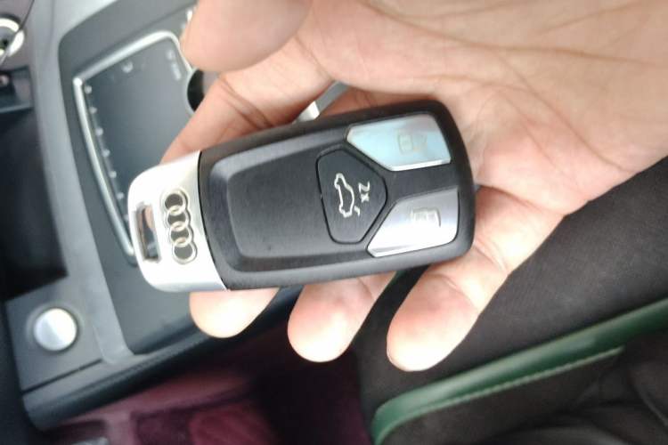 Used Audi Q5L 2020 40 TFSI Prestige Fashion Edition Vehicle Key