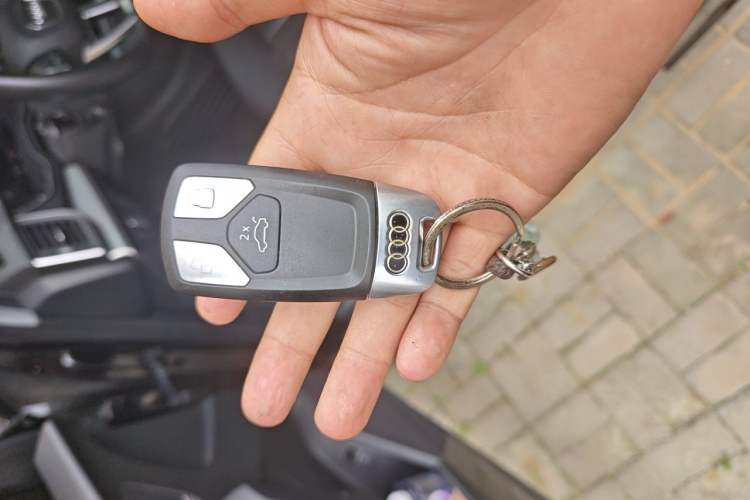 Used Audi Q5L 2020 40 TFSI Prestige Fashion Edition Vehicle Key