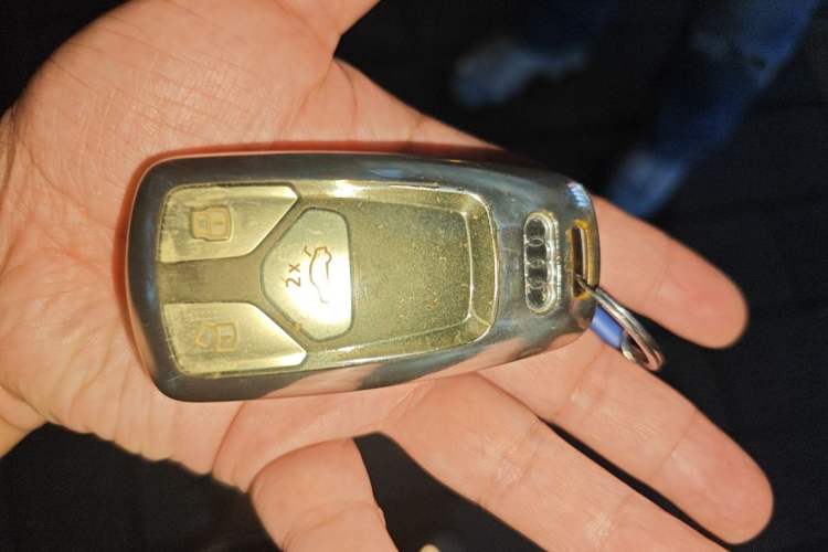 Used Audi Q5L 2020 40 TFSI Prestige Fashion Edition Vehicle Key