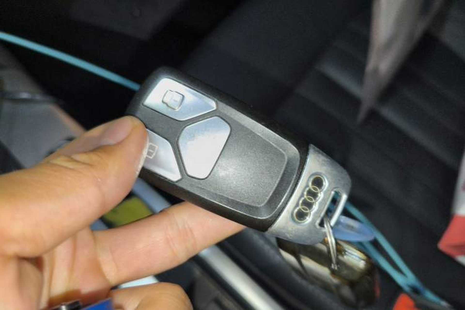 Used Audi Q5L 2020 40 TFSI Prestige Fashion Edition Vehicle Key