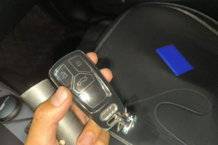 Used Audi Q5L 2020 40 TFSI Prestige Edition Vehicle Key