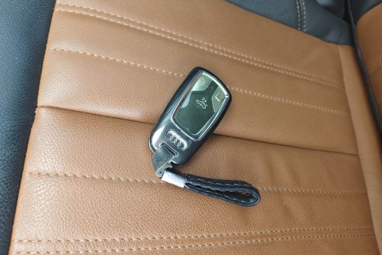 Used Audi Q5L 2020 40 TFSI Prestige Fashion Edition Vehicle Key
