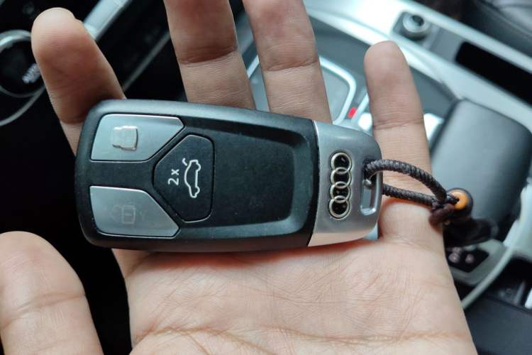 Used Audi Q5L 2020 40 TFSI Prestige Fashion Edition Vehicle Key