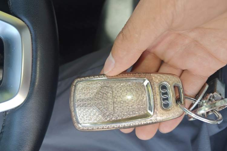 Used Audi Q5L 2020 40 TFSI Prestige Edition Vehicle Key