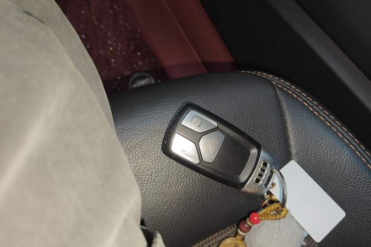 Used Audi Q5L 2020 Revised 40 TFSI Prestige Edition Vehicle Key
