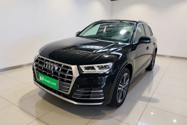 Ojetý Audi Q5L 2020 Updated 40 TFSI Prestige Fashion Edition