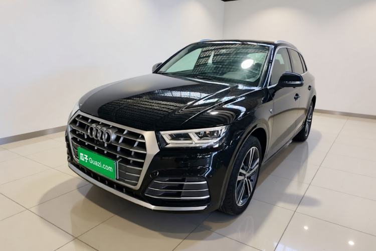 Audi Q5L 2020 Updated 40 TFSI Prestige Fashion Edition de segunda mano Guazi used car, China used car export, Used car for sale, Used cars, Cheapest cars for sale