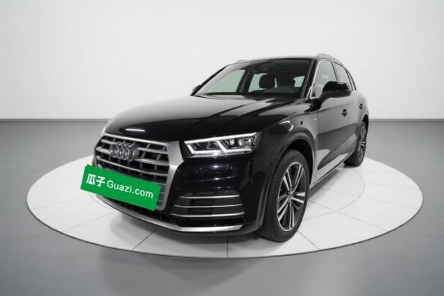Używany Audi Q5L 2020 Updated 40 TFSI Prestige Fashion Edition
