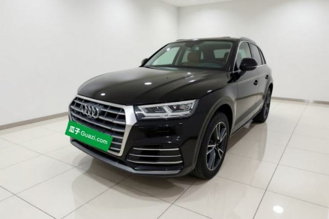 Audi Q5L 2020 45 TFSI Prestige Fashion Model с пробегом
