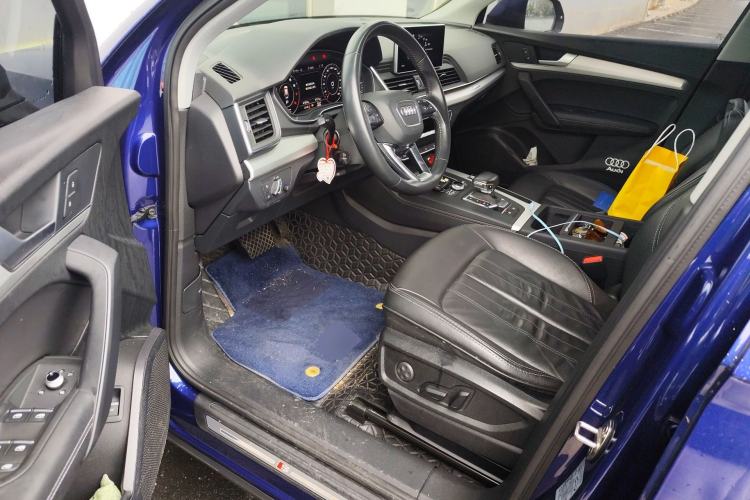 Used Audi Q5L 2020 Updated 40 TFSI Prestige Fashion Edition Driver Seat