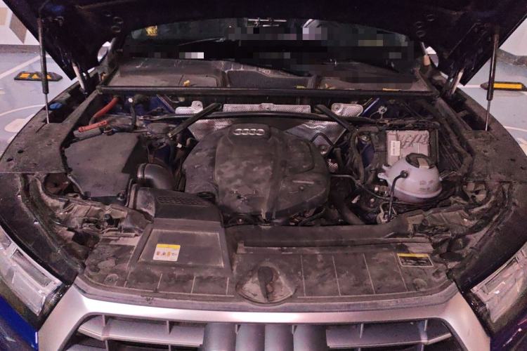 Used Audi Q5L 2020 Updated 40 TFSI Prestige Fashion Edition Engine Bay