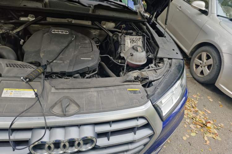 Used Audi Q5L 2020 45 TFSI Prestige Fashion Model Engine Bay Left