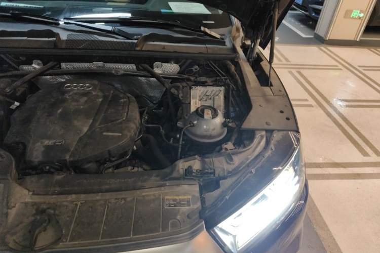 Used Audi Q5L 2020 40 TFSI Prestige Fashion Edition Engine Bay Left