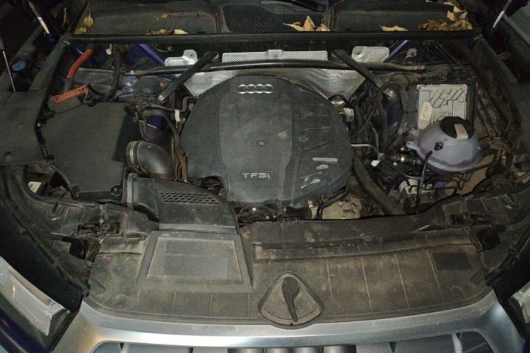Used Audi Q5L 2020 45 TFSI Prestige Fashion Model Engine Bay