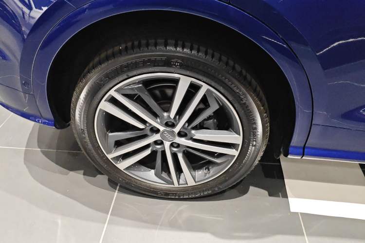 Used Audi Q5L 2020 45 TFSI Prestige Fashion Model Exterior 5