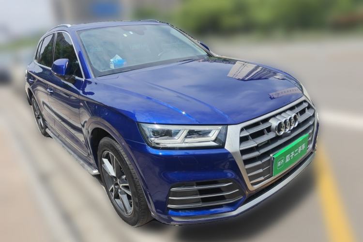 Used Audi Q5L 2020 45 TFSI Prestige Fashion Model Front Right 45 Deg