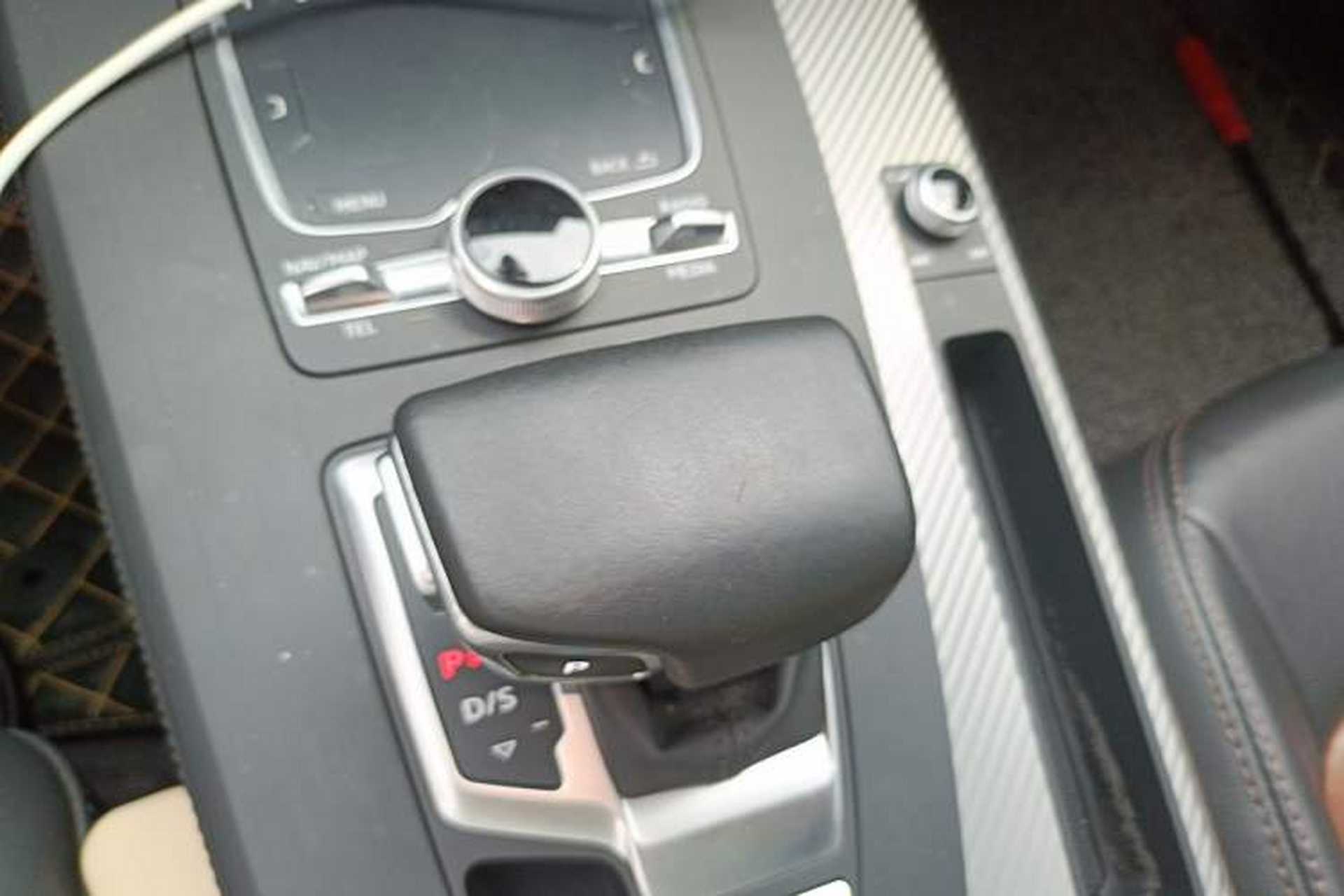 Used Audi Q5L 2020 45 TFSI Prestige Fashion Model Gear Lever