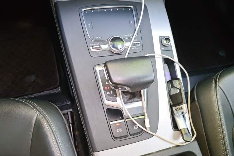 Used Audi Q5L 2020 40 TFSI Prestige Fashion Edition Gear Lever
