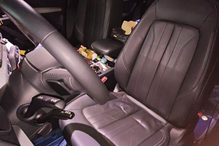 Used Audi Q5L 2020 Updated 40 TFSI Prestige Fashion Edition Left Front Seat