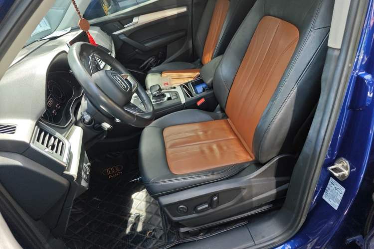 Used Audi Q5L 2020 Updated 40 TFSI Prestige Fashion Edition Left Front Seat