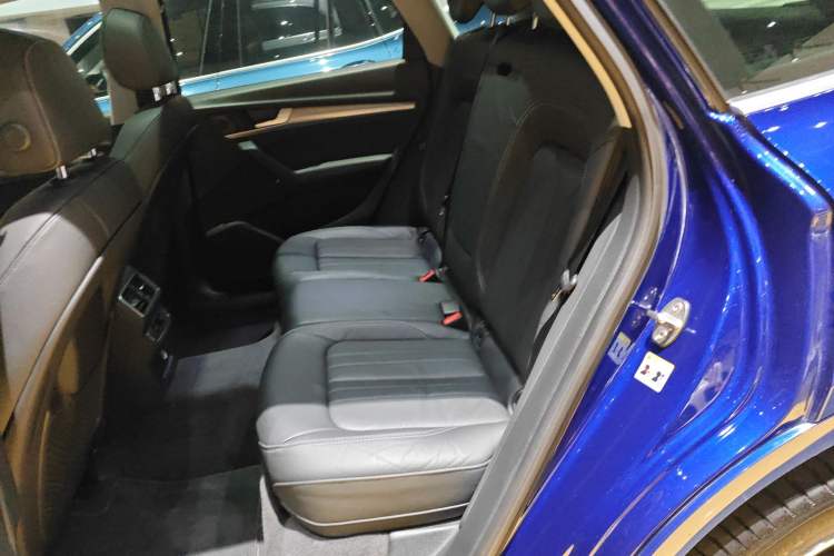 Used Audi Q5L 2020 45 TFSI Prestige Fashion Model Left Rear Seat